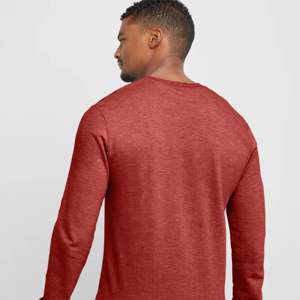 Camiseta de camuflaje unisex personalizada OEM moderna y versátil para todas las estaciones, ideal para looks de moda de hombre - Product Image 5