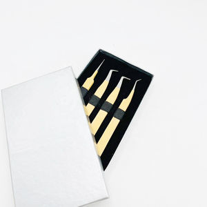 Juego sostenible de cuatro piezas de pinzas rectas de acero inoxidable, Punta dentada pulida de 45-90 grados, textura suave para el cuidado de la piel - Product Image 2