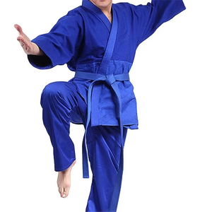 Kimono Profesional de BJJ con Refuerzo de Triple Costura, Mezcla de Poliéster/Algodón, Peso de Tela de 460g, Secado Rápido y Transpirable para Todos los Niveles - Product Image 6