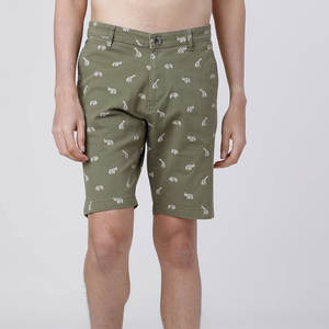 Shorts légers et respirants de haute qualité pour hommes Shorts pour hommes imprimés en soie avec logo personnalisé - Product Image 1