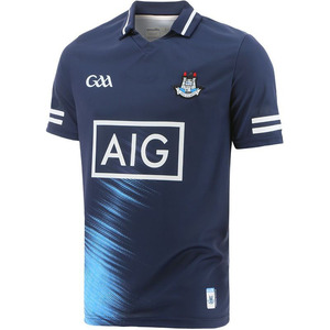 Kit de fútbol GAA-100% Poliéster Camiseta de fútbol Diseño sólido Manga corta Longitud Servicio OEM Estilo superior Conjunto disponible - Product Image 1