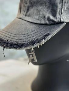 Casquettes de baseball en détresse personnalisables OEM Chapeaux de camionneur extérieurs réglables à 5 panneaux Style de rue Caractéristiques communes du tissu sportif - Product Image 3