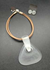 Meilleure vente collier pour femmes élégant de haute qualité pendentif en bois fil naturel placage couleur pour mariage accessoire de noël - Product Image 5