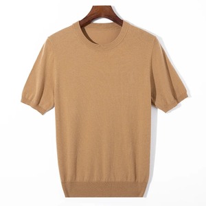 เสื้อสเวตเตอร์ถักแขนสั้นสำหรับผู้ชายเสื้อสเวตเตอร์คอกลมสีทึบระบายอากาศได้ดีใหม่ฤดูร้อน - Product Image 2