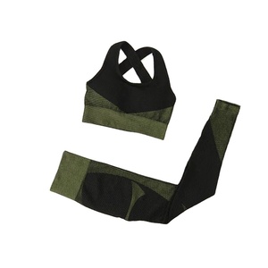 ชุดโยคะสตรีแบบไร้ตะเข็บเอวสูงชุดออกกำลังกายกางเกงขาสั้นครอปท็อป2/3ชิ้นกางเกงออกกำลังกายสปอร์ตบราสำหรับวิ่ง - Product Image 5