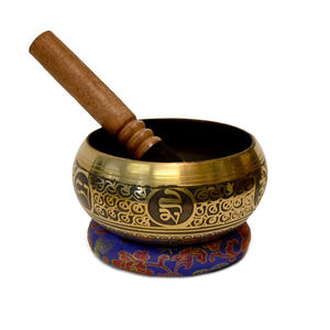 Design moderne indien fait à la main en laiton bol sonore chantant forme ronde gravé conception pour le yoga religieux prière bols à maillet en bois - Product Image 6