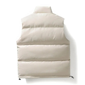 Vêtements d'extérieur d'hiver OEM bon marché Gilet rembourré sans manches en duvet matelassé Veste légère grande taille pour hommes, manteaux Gilet respirant - Product Image 4