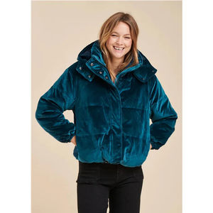 Women's Classic <b>Lightweight</b> <b>Long</b>-Sleeve Puffer <b>Coat</b> Water-Resistant Style With Stand Collar Breathable Woven Design - Product Image 2