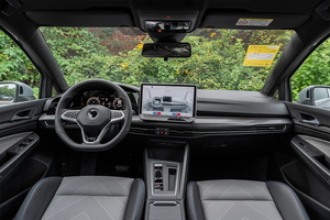 รถยนต์มือสองปี 2024 รุ่น POLO 1.5L 2WD เกียร์อัตโนมัติ เบนซิน แบบแฮทช์แบ็ก พวงมาลัยซ้าย 5 ที่นั่ง เบาะสีเข้ม มาตรฐานยูโร 6 - Product Image 3