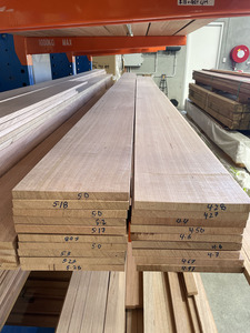 Madera de Construcción de Roble Blanco Europeo, Abeto Douglas, Pino, Alerce, Abeto de Nieve y Teca - Grado FAS 3-4m de Longitud 0.5-1.0m de Diámetro - Product Image 1