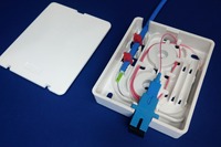 Boîtier de distribution mural pour fibres optiques FOS-13 FTTH FTTX, pour un adaptateur SC/LC et fixations pour épissure mécanique