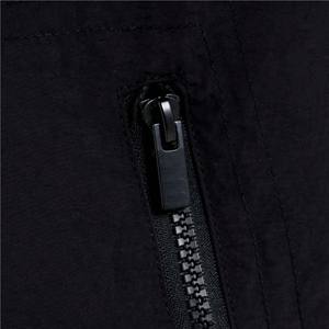 Veste technique haute performance pour homme avec tissu imperméable et respirant pour les aventures en plein air - Product Image 5