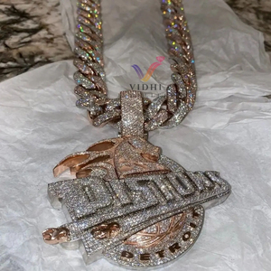 Colgante de Lujo Unisex de Plata de Ley 925 con Moissanita VVS de Corte Brillante, Diseño Personalizado Estilo Hip Hop, Chapado en Oro para Hombre y Mujer - Product Image 3