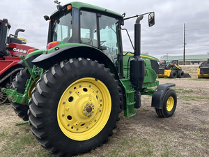 Modelo de tractor John Deer 6115M, 6155M a la venta/Tractor multifuncional 114HP con CA y cabina completamente funcional y listo para enviar - Product Image 3