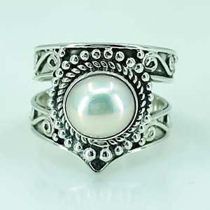 Handmade Boho Freshwater Pearl Sterling <b>Silver</b> <b>Ring</b> June Birthstone <b>Statement</b> Promise Artisan Jewelry Unique Pearl <b>Ring</b> - Product Image 3