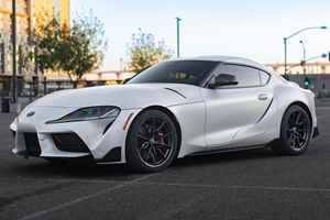 Toyota GR Supra A91-MT Edition 2023 Usado en Excelentes Condiciones, 9,400 Millas, Transmisión Manual de 6 Velocidades, 1 de 500 Modelos Edición A91-MT, Mayormente sin Modificaciones - Product Image 2