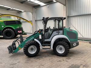 Cargadora de Ruedas Compacta Kramerr KL25.5L, 46 HP, Diésel, 3.9 Toneladas, 2.340 kg de Carga Útil, 1.750 kg de Carga de Volteo, Dirección en Todas las Ruedas - Product Image 4