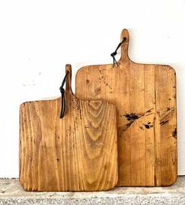 Tabla de cortar de madera hecha a mano con cuchillo para queso de acero inoxidable, grano natural rico, ideal para regalos de inauguración de la casa - Product Image 3