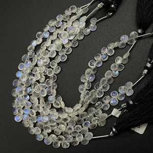 Rainbow Moonstone Faceted Heart Shape Briolette Beads Cuentas naturales Piedras preciosas para joyería - Product Image 3
