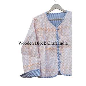 Veste matelassée confortable pour femmes, tricotée, imprimée, 100% coton biologique, boutonnière, fabrication artisanale indienne, design floral élégant vintage - Product Image 3