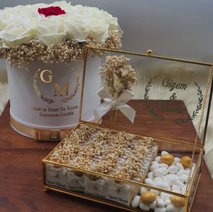 กล่องแก้วทรงสี่เหลี่ยมผืนผ้าดีไซน์ทันสมัยสวยงามพร้อมกรอบโลหะสีทองเหมาะสำหรับเครื่องประดับอุปกรณ์จัดระเบียบช็อคโกแลตและของขวัญ - Product Image 1