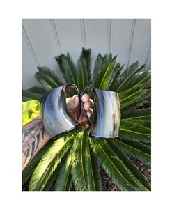 Juego auténtico de 2 tazas de cuerno de Búfalo, jarra de cerveza de vaca de buey pulida de 4 pulgadas, tazas artesanales crudas personalizadas, artesanías naturales - Product Image 1