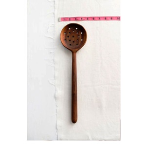 SKIMMER DE COCINA DE MADERA DE ACACIA Servidores de ensalada de madera de mango Juego de 2 SERVIDORES DE ENSALADA DE MADERA JUEGO DE 2 HECHO A MANO KETCHENWAR ÚNICO - Product Image 1