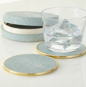 Posavasos cuadrados premium con un patrón de piel de cocodrilo metálico. Disponible a precios de mayoreo. - Product Image 2