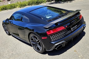 รถออดี้ R8 V10 Performance Coupe Quattro ปี 2022 สภาพดี ใช้งานน้อย - Product Image 4