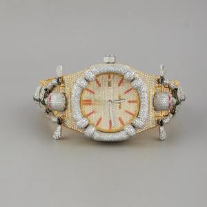 Reloj de Lujo Clásico para Hombre en Oro Rosa con Diamantes Moissanite Cultivados en Laboratorio VVS, Diseño Premium, Movimiento Eta Personalizado - Product Image 2