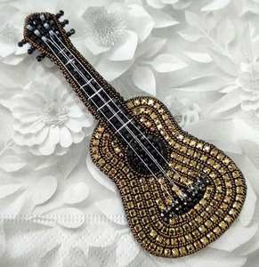 Luxury beaded Flying Heart embroidery Keychain Heart Shaped Keychains and Bag Charm Handmade Beaded Accessories Heart <b>keyring</b> - Product Image 3