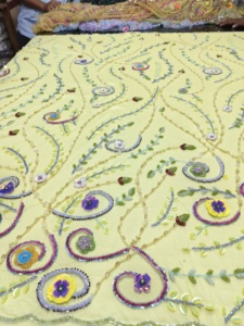 ชุดราตรีลายดอกไม้โรแมนติกผ้าปักมือป้องกันไฟฟ้าสถิตย์และระบายอากาศได้ดีสำหรับทำงานและเย็บปักถักร้อย - Product Image 3