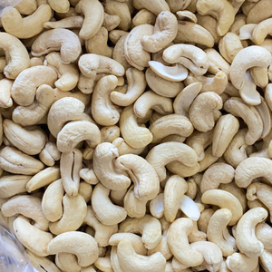 Factory Directly Cashew W240 Cashew <b>Nuts</b> Cashew <b>Nuts</b> Pack With Custom Packaging From Santigo - Product Image 1