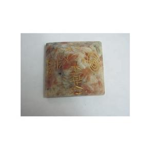 Meilleures ventes de pyramides d'orgone de cornaline libérant de l'énergie de méditation avec Point de cornaline - Product Image 4