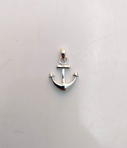 Colgante de Plata de Ley 925 de alta demanda, colgante de diseño único y diferente al por mayor de calidad superior - Product Image 1