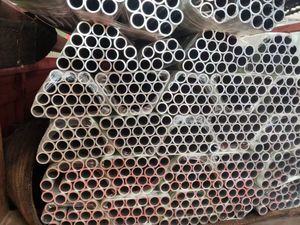 أنبوب معدني معدني بقطر كبير ، أنبوب ألومنيوم جانبي بأكسيد الألومنيوم غير ملحوم - Product Image 6