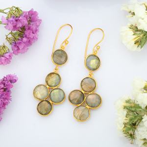 Boucles d'oreilles en argent sterling 925 avec pierre ronde de haute qualité Boucles d'oreilles de mariage plaquées or Labradorite pour femmes - Product Image 3