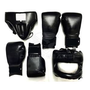 DWELT GEARS - Conjunto Profesional de Boxeo Personalizado en Cuero PU con Protector Inguinal, Protector de Cabeza y Guantes de Boxeo, Color y Logotipo Personalizables - Product Image 5