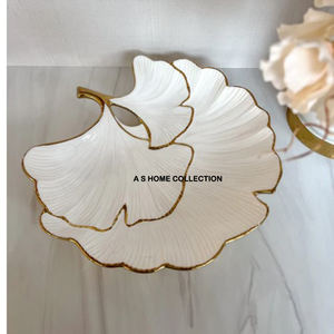 Bol de couleur blanche fantaisie pour décoration de la maison plat et bol de service décoratifs en métal avec bordure dorée et motif feuille de palmier - Product Image 1