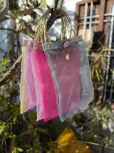 Sacs à main en organza écologiques avec breloque lotus, pochette à poignée pour fruits secs, bijoux, sacs de transport transparents, cadeaux religieux Sangeet - Product Image 3