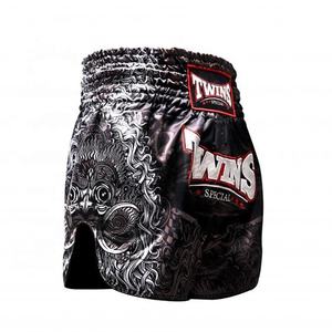 Shorts de Muay Thai de qualité supérieure avec logo personnalisé, polyester et nylon, vêtements de sport pour l'entraînement au kickboxing, vêtements d'arts martiaux avec broderie - Product Image 5
