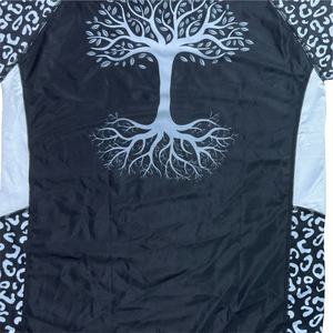 ชุดกางเกงขาสั้น MMA สำหรับผู้ชายชุดฝึกป้องกันผื่นแห้งเร็วระบายอากาศได้ดีดีไซน์แบบ OEM - Product Image 5