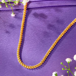 Cadena de Oro de 14k para Hombre, Estilo Religioso con Colgante de Corazón de Perla - Product Image 1