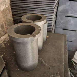 <span class=keywords><strong>Creuset</strong></span> en graphite pur AL-B, paroi intérieure lisse, résiste à 1650 °   Haute température, exposé à l'air et résistant à la corrosion - Product Image 1