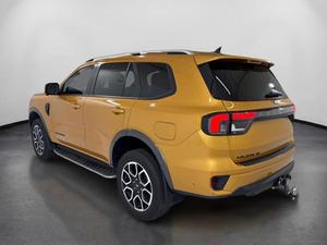 Ford Everest 3.0D V6 Wildtrack AWD 2024, Automático, Volante a la Derecha, Faros Delanteros LED - Product Image 3