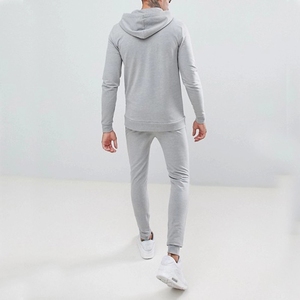 Survêtement d'entraînement en polaire Gym Tech pour hommes personnalisable Survêtement de jogging à capuche deux pièces pour le fitness en hiver Fitness Gym Tech personnalisé - Product Image 5