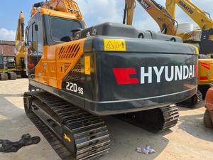 Excavadora de Orugas Hyundai R220-9S Surcoreana, 22 Toneladas, Caja de Cambios, Bomba, Motor Cummings, Modelo 2021 - Product Image 3