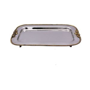 Plateaux à chocolat traditionnels en métal gravé parfaits pour les mariages royaux, les anniversaires ou les célébrations. - Product Image 2