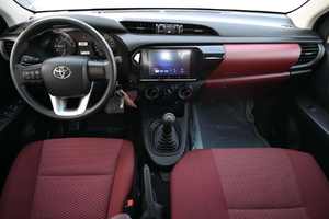 Toyota Hilux Double Cabine GL 2.4L Diesel 4x2 MT 2023 d'occasion, 1-25000 milles, norme Euro V, 100% en parfait état de marche - Product Image 5