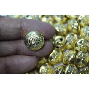 Bouton à tige en métal personnalisé pour vêtements d'uniforme de train Produit de boutons de haute qualité - Product Image 4